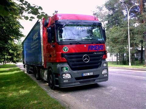 mercedes-benz-actros-1841-11.jpg