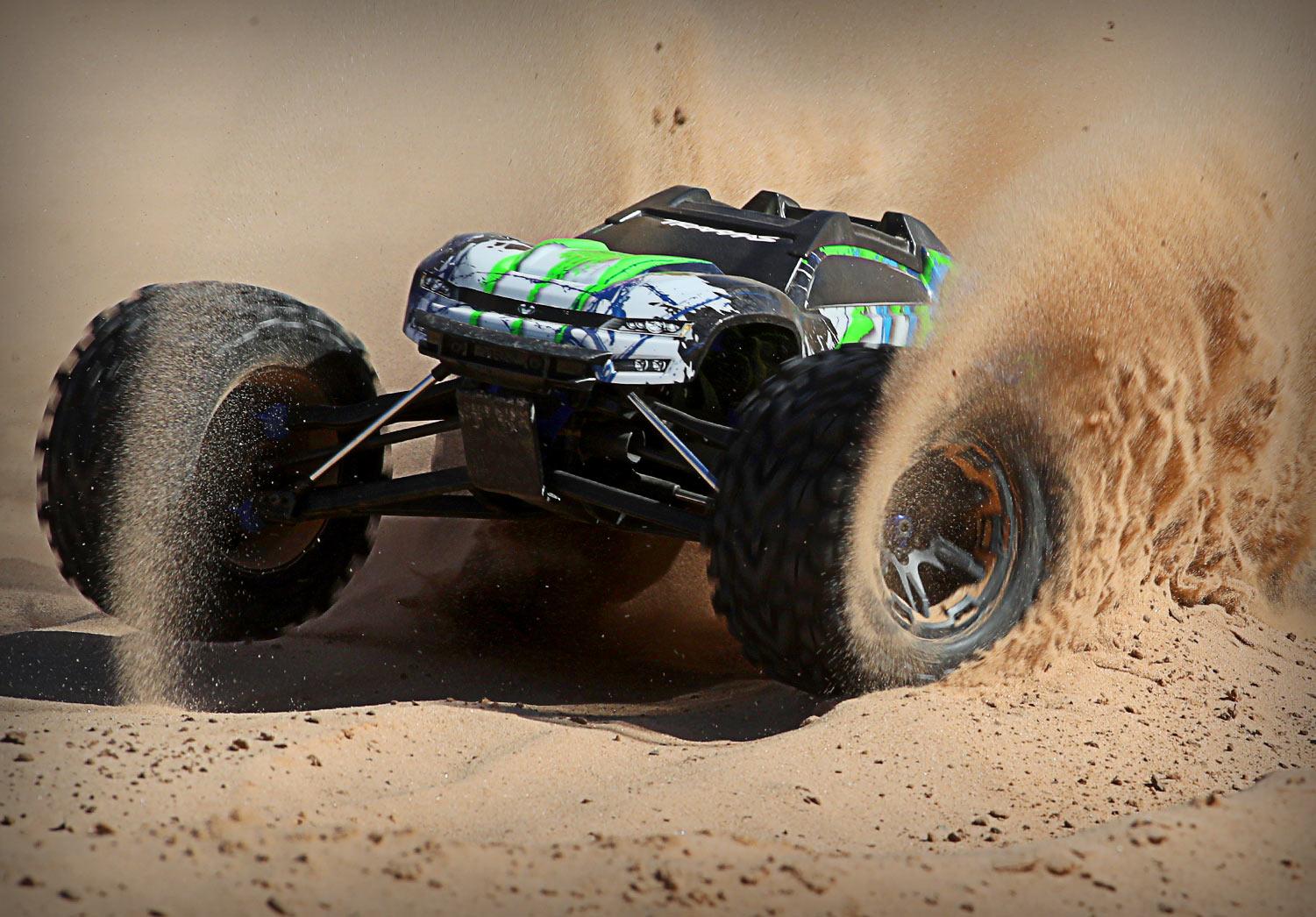 traxxas-86086-4-grn-6.jpg