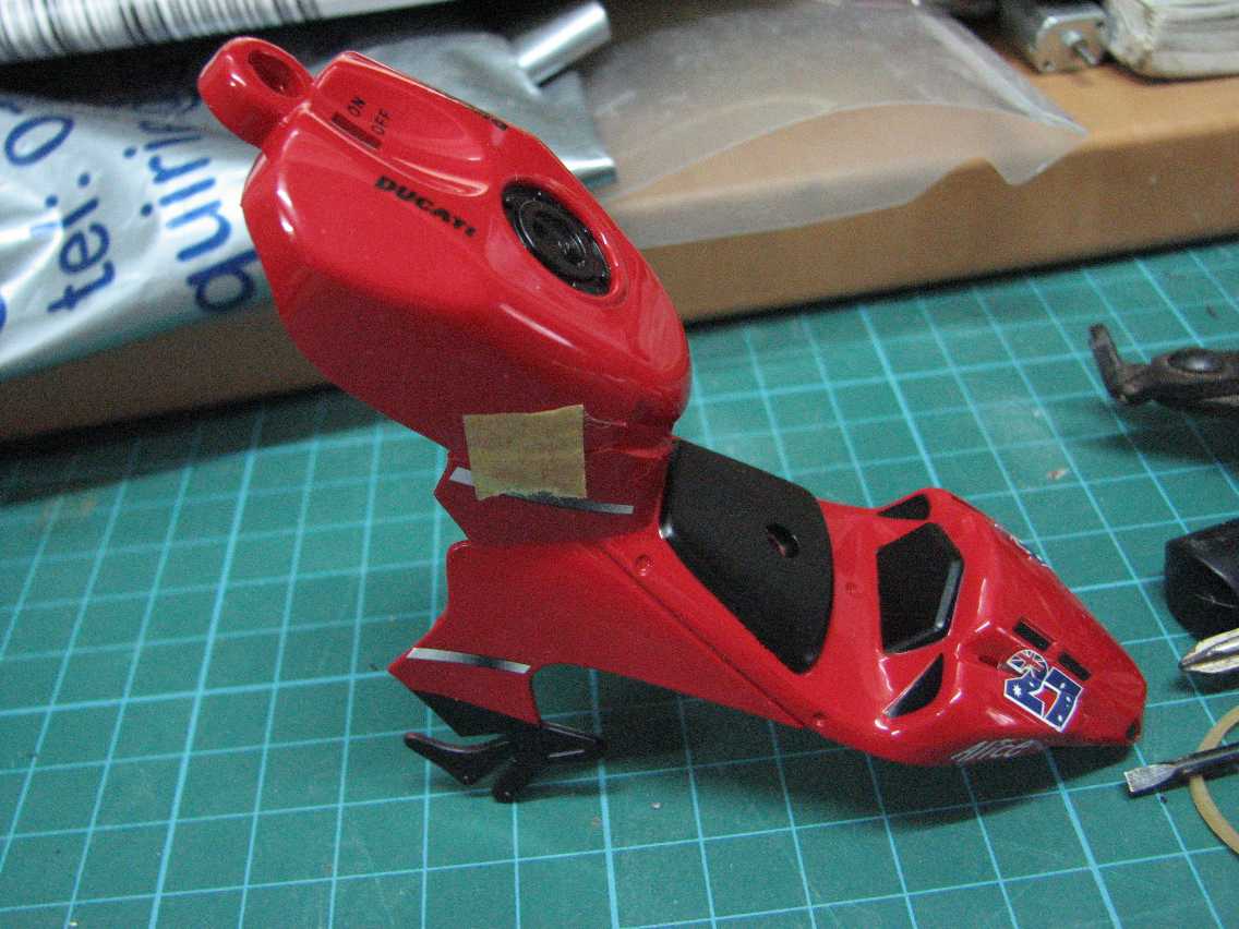 原本係一體化的