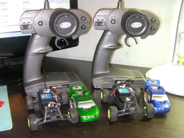 teamlosi 2 set cars_$600.JPG