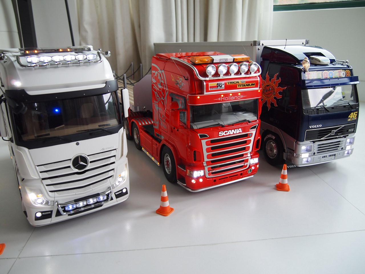 My RC trucks (3).jpg