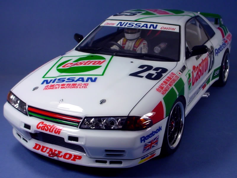 10-1990 Nissan Castrol Skyline R32 GT-R Macau GP Winner 01.jpg
