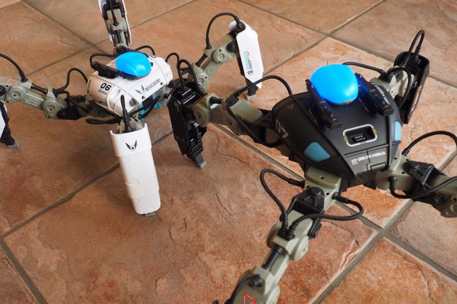 Mekamon Berserker Gaming Robot - (White) - 二手遙控玩具出售版 - RC ...