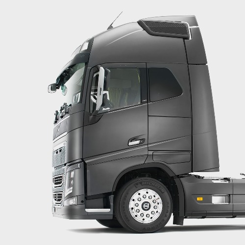 1600x1600-volvo-fh16-exterior-bold-design.jpeg