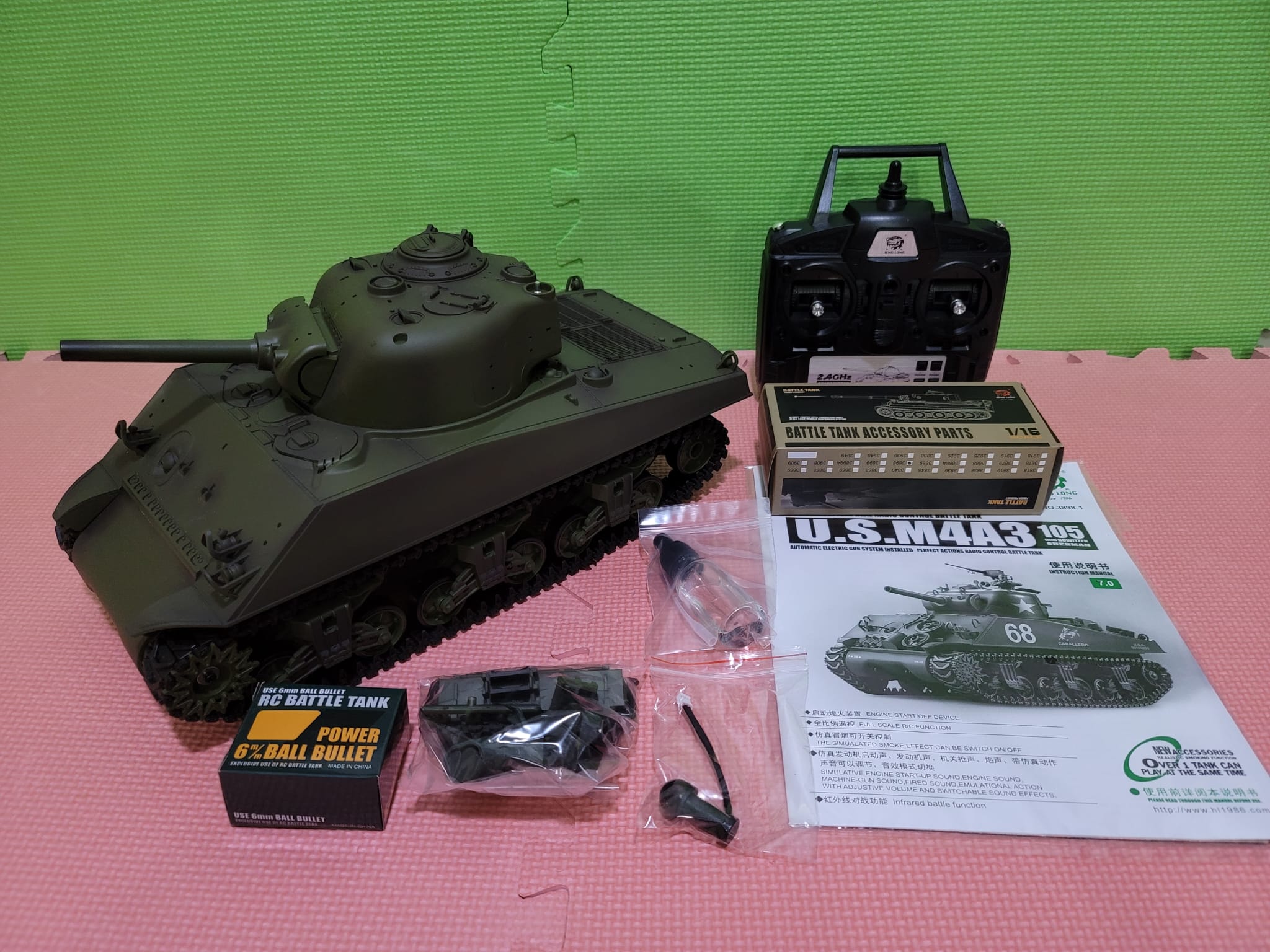 RC M4A3 Sherman - 2.jpg