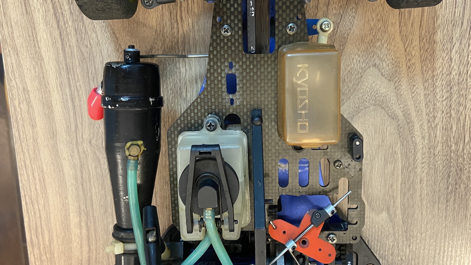 FS : Kyosho Spider Mk2，有 殼  $1680