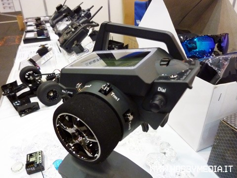 sanwa-mt4-radio-tamiya-fair-2010-1.jpg