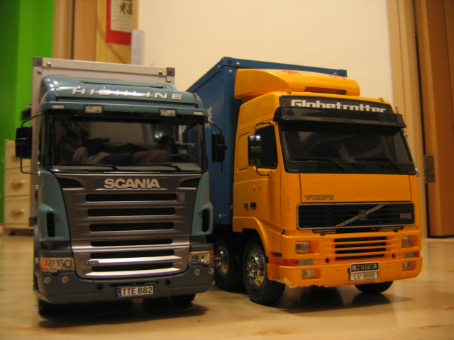 scania 8x4密斗(已完成) - 第3页 - 遥控货柜车