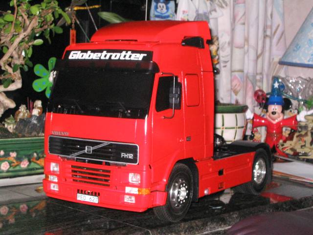Volvo-1.JPG