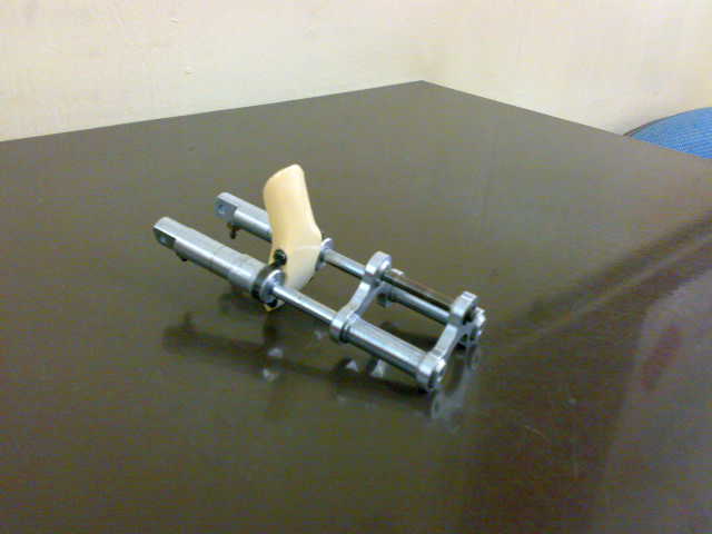 option頭眼鏡及油壓