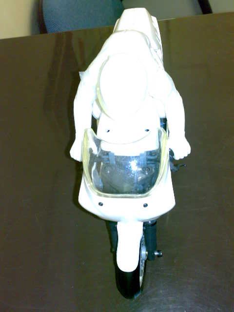 連豬頭都有螺絲收