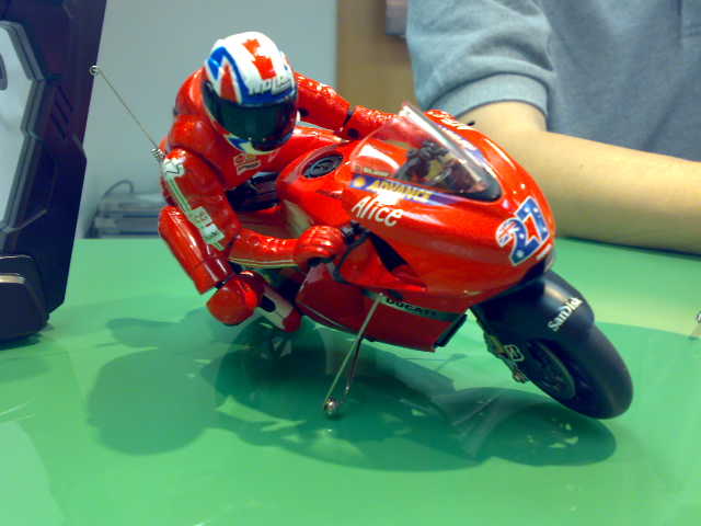18102008433.jpg