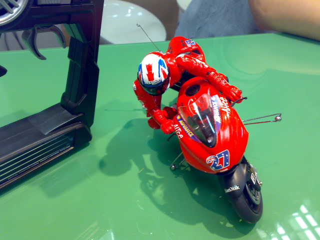 18102008432.jpg