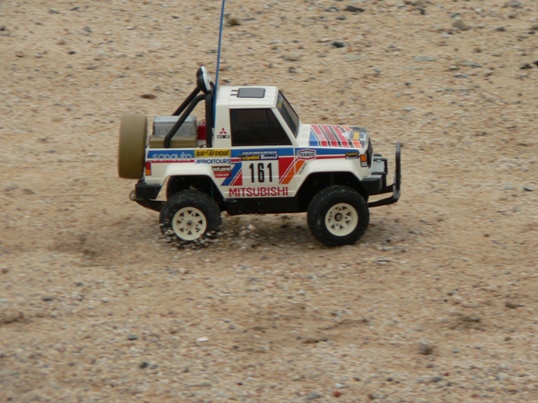 pajero2.JPG