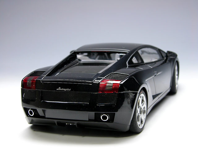 GALLARDO(BLACK)-4.jpg