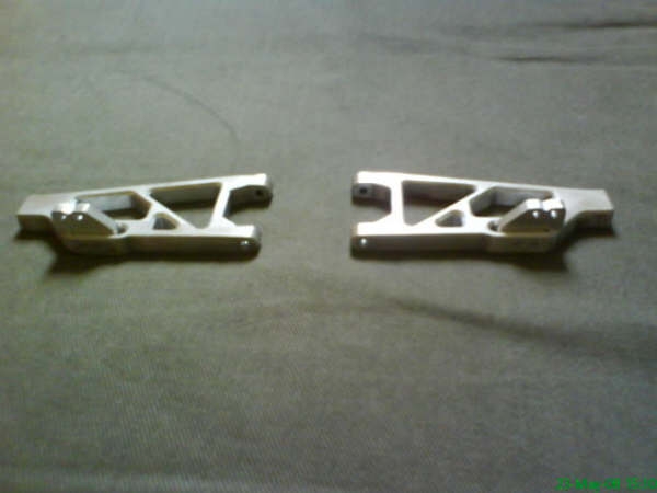 lower_arms_set_of_4_pcs.JPG